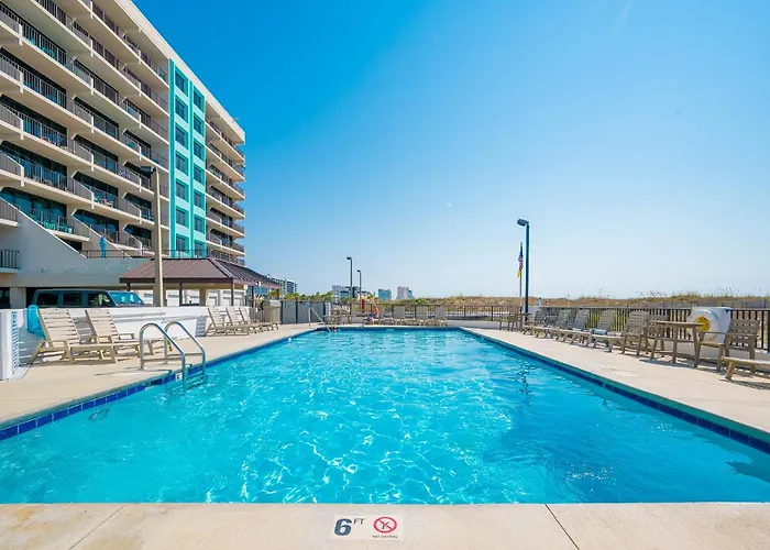 Apartment Island Winds East 210 *